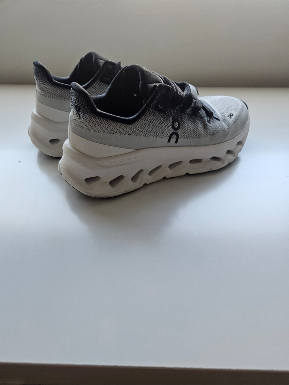 On Cloudtilt Black Ivory Cloudtech Phase Midsole Athletic Shoes - Picture 13 of 14